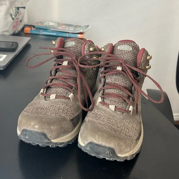 Keen Terradora Hiking Boots - Picture 2 of 6